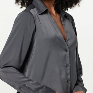 NWT The Drop Women's Harlow Silky Cropped Blouse